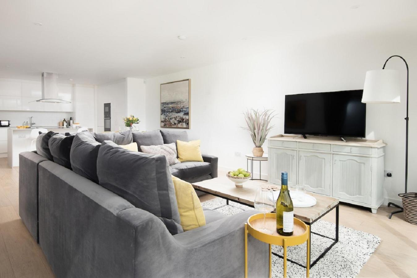 شقة 1 The Bay - Stunning Contemporary Flat On The Scottish Coast Coldingham المظهر الخارجي الصورة